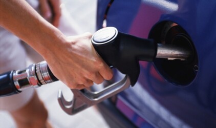 В Челябинской области уже месяц не растёт стоимость бензина