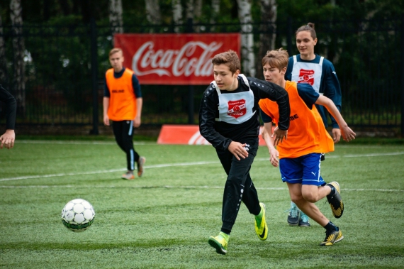 Юные футболисты из Челябинска представили Челябинскую область на всероссийских соревнованиях по футболу 