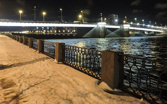 В Челябинске определились с компанией, которая за 11,8 млн рублей подсветит мосты